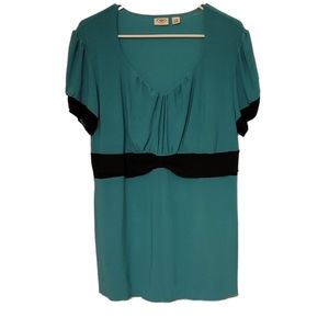 ✨️CLEARANCE✨️ Cato plus size 14/16W blouse with front bow